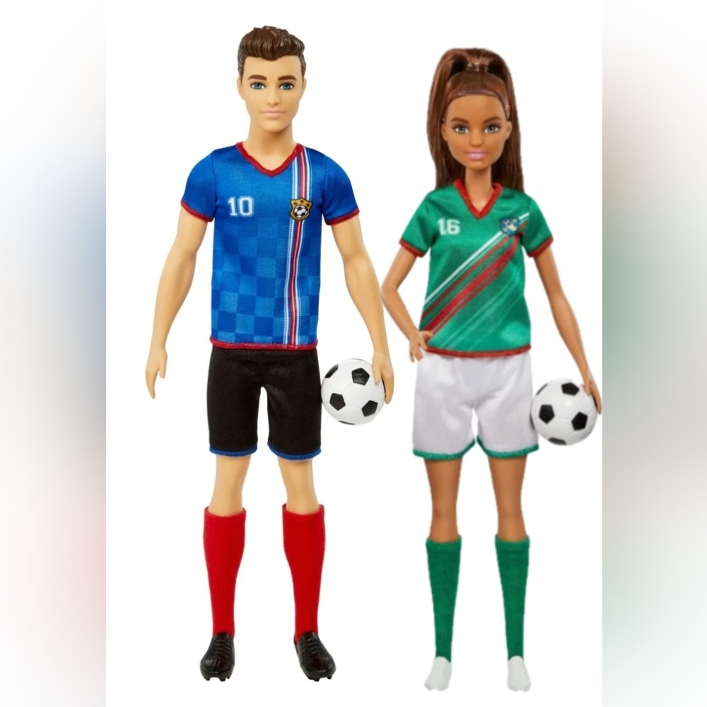 Barbie Career Dolls-Soccer Player Dolls Set - Blue and Green